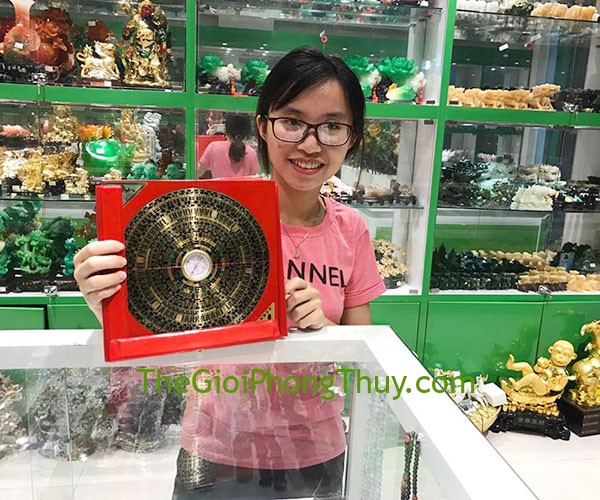 Chị Trang - Khách mua La bàn mặt đồng khủng, 8in FCC1157