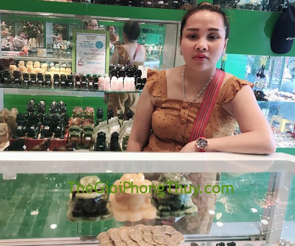 Chị Ngọc-Khách hàng mua Thiềm thừ hoàng long nhỏ FGM022	, Thiềm thừ lam ngọc nhỏ FGM024 và Tiền hoa mai liền FCC1139.