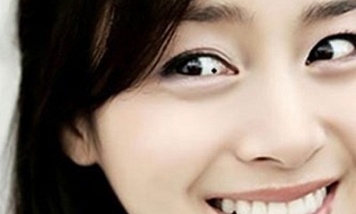 Có 1 trong những nốt ruồi này, bạn là phụ nữ lận đận tình duyên