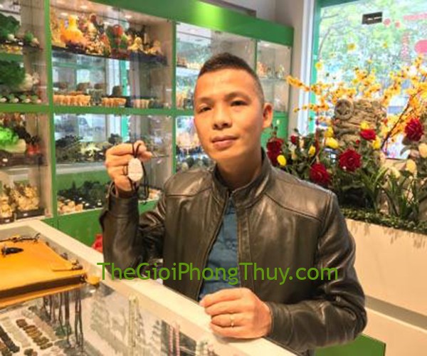 Anh Hùng - Khách mua Phật bản mệnh phỉ thúy A+++ (Sửu-Dần) FS6507-2