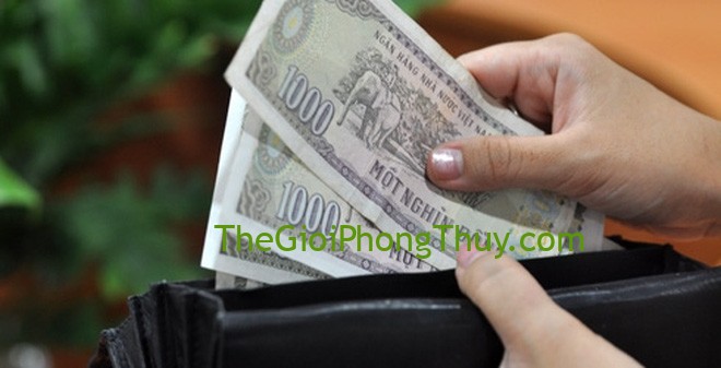 Cứ nghỉ thói quen nhỏ nhưng rắc rối lớn mắc phải khiến tiền tài không cánh mà bay