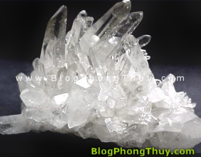 Đá quý, thạch anh phong thủy – Tinh hoa của vũ trụ da phong thuy 01 Đá quý, thạch anh phong thủy – Tinh hoa của vũ trụ