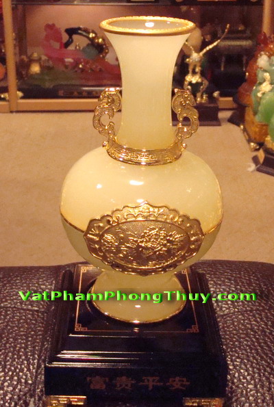 binh bach ngoc tai loc phong thuy Bình Tài Lộc   Ý nghĩa và cách sử dụng theo Phong Thủy