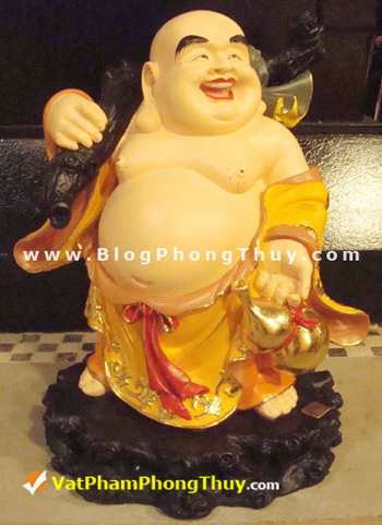 phat di lac vang bot da 04 Sự tích Phật Di Lặc   Đức Phật của sự an lạc và hạnh phúc