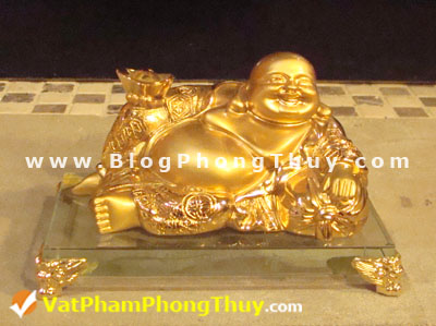 phat di lac vang bot da 10 Sự tích Phật Di Lặc   Đức Phật của sự an lạc và hạnh phúc