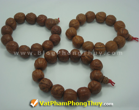 vong hat hoa ly moc 1 Hạt hoa Lý Mộc, vật phẩm may mắn và hóa giải tà khí từ Tân Cương