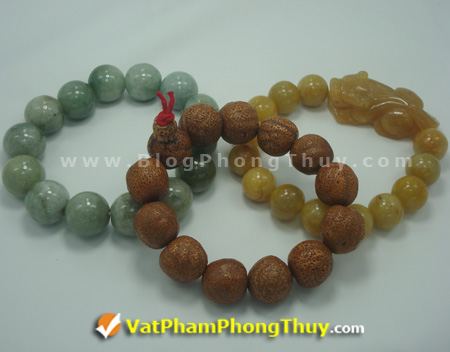 vong hat hoa ly moc 2 Hạt hoa Lý Mộc, vật phẩm may mắn và hóa giải tà khí từ Tân Cương