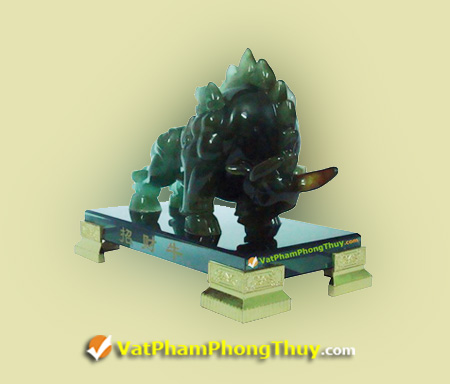 trau rung xanh dang huc j056 Trâu phong thủy, biểu tượng mang lại tài lộc dồi dào