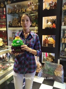 Chị Ngân - Khách hàng mua thiềm thừ xanh E071