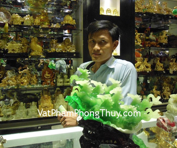 Anh Tâm - khách hàng mua tượng bát mã xanh H311G