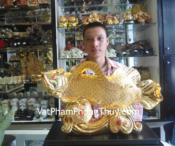 Anh Phong - khách hàng mua tượng Cá kim long như ý H285G
