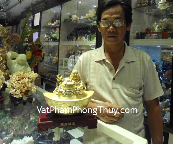 Anh Tiền - Khách hàng mua Phật Di Lặc chiêu tài E311