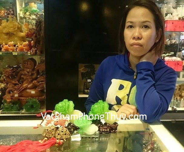 Chị Trinh - Khách hàng mua Bắp cải nhỏ H199G, Cầu kết tiền xu CC2012