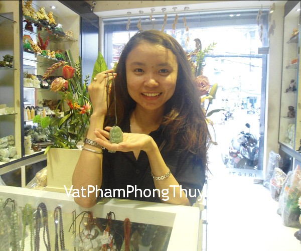 Chị Lệ - khách hàng mua Phật Bản Mệnh tuổi Tuất, Ngọ và tuổi Thân S5068-9, S5068-7, S5068-11