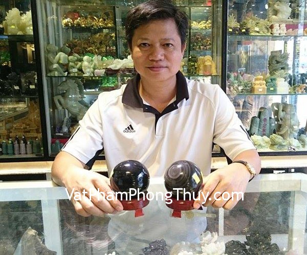 Anh Vĩnh - Khách hàng mua quả cầu thạch anh đen HM154-4077