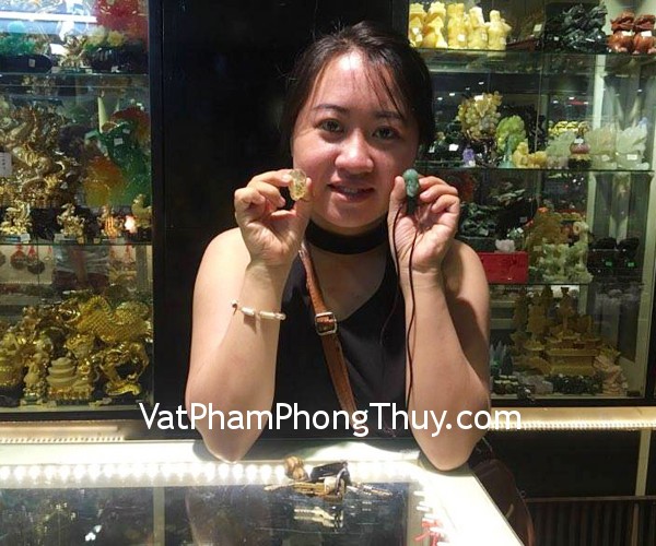 Chị Diễm - Khách mua Tỳ hưu thạch anh vàng vẩy rồng S764 và Tỳ hưu đông linh S932