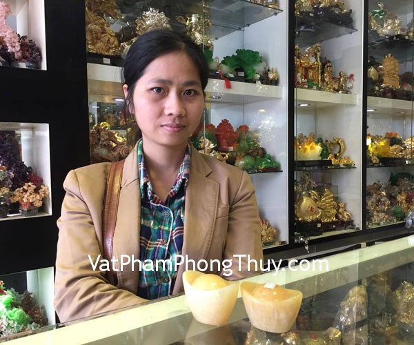 Chị Nhung - khách hàng mua kim nguyên bảo K034
