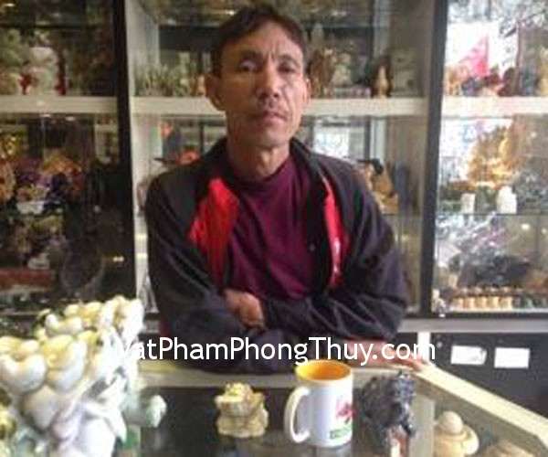 Chú Tạo - khách hàng mua tỳ hưu Bắc Kinh đen BKD-S và thiềm thừ Tây Tạng CTT-S