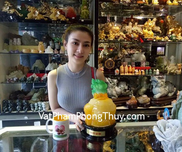Chị Thanh - khách hàng mua tượng thiềm thừ cõng bắp cải G161A