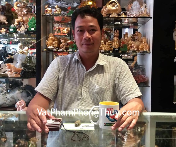Anh Dứt - khách hàng mua mặt tỳ hưu ngọc phỉ thúy S5151-4191 và mặt ve ngọc phỉ thúy S6509
