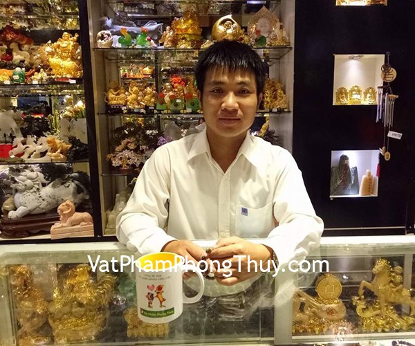 Anh Hoàn - khách hàng mua chuỗi hồng lục bảo S6377