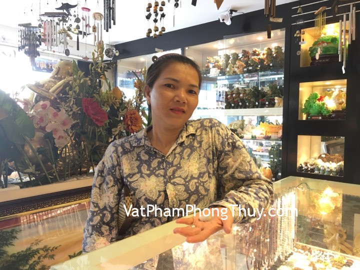 Chị Nga - khách hàng mua mặt tỳ hưu ngọc phỉ thúy S6283