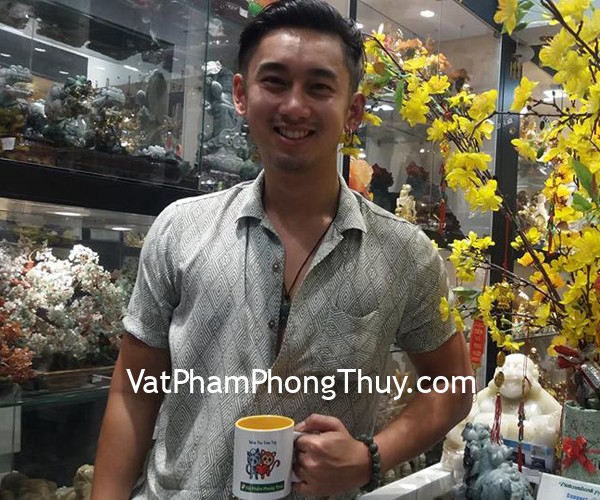Anh Phi - khách hàng mua chuỗi ngọc phỉ thúy xanh 14 li S6396 và mặt voi phỉ thúy S432