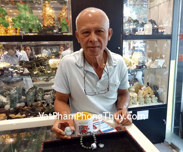Chú Bửu - khách hàng mua mặt phật di lạc ngọc phỉ thúy S6319, S6627 và chuỗi thạch anh tóc xanh S6650-S3-4977