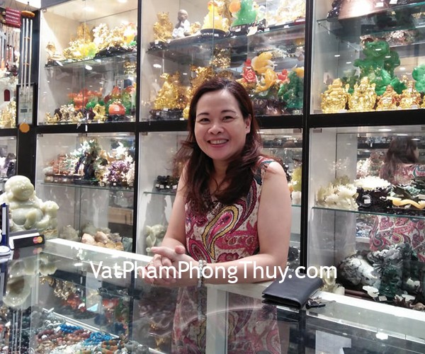 Chị Oanh- khách hàng mua Chuỗi ngọc Phỉ Thúy khúc xen hạt lựu S6692, Chuỗi phỉ thúy có phật di lạc S6695 và Bắp cải xanh nhỏ đế thuỷ tinh C169A
