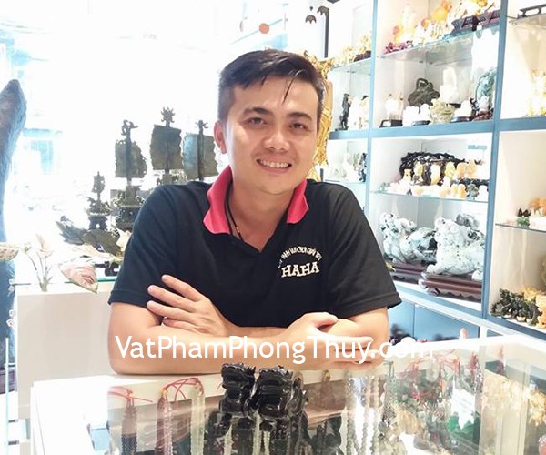 Anh Huy - khách hàng mua tượng tỳ hưu đá hắc ngà GM010