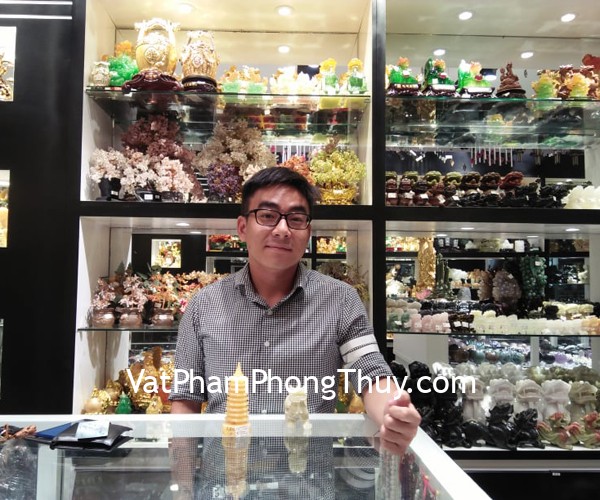 Anh Kiệt - khách hàng mua tỳ hưu Bắc Kinh xanh chuẩn BKX-S và tháp văn xương đá Hoàng Long GM061
