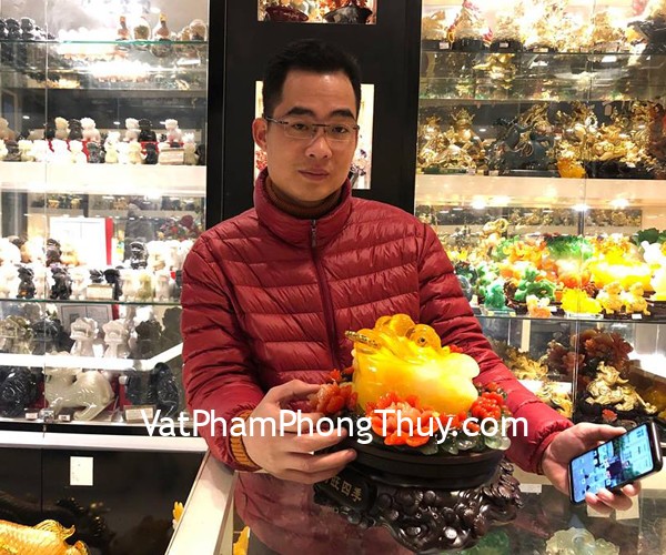 Anh Lĩnh - khách hàng mua thiềm thừ vàng ngọc trên mẫu đơn LN091