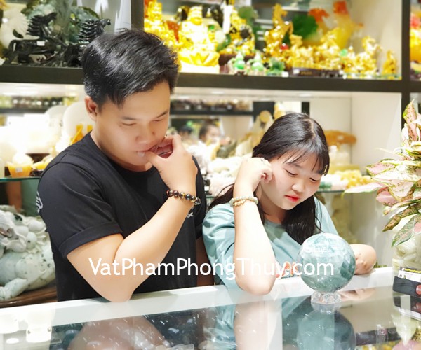 Anh Linh - khách hàng mua mặt phật bản mệnh S6337-8, S6484-4, chuỗi mắt mèo S6429 và chuỗi phỉ thúy xanh S6801
