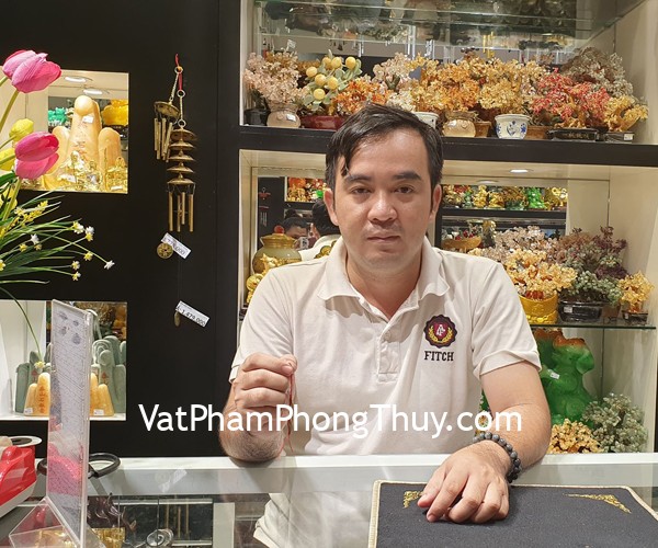 Anh Lý - khách hàng mua vòng tay đá nham thạch S6655